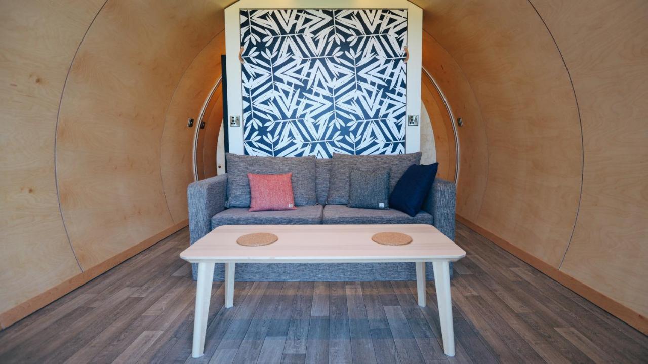 Further Space At Hillhead Farm Luxury Glamping Pods, Dumfries, Scotland מראה חיצוני תמונה