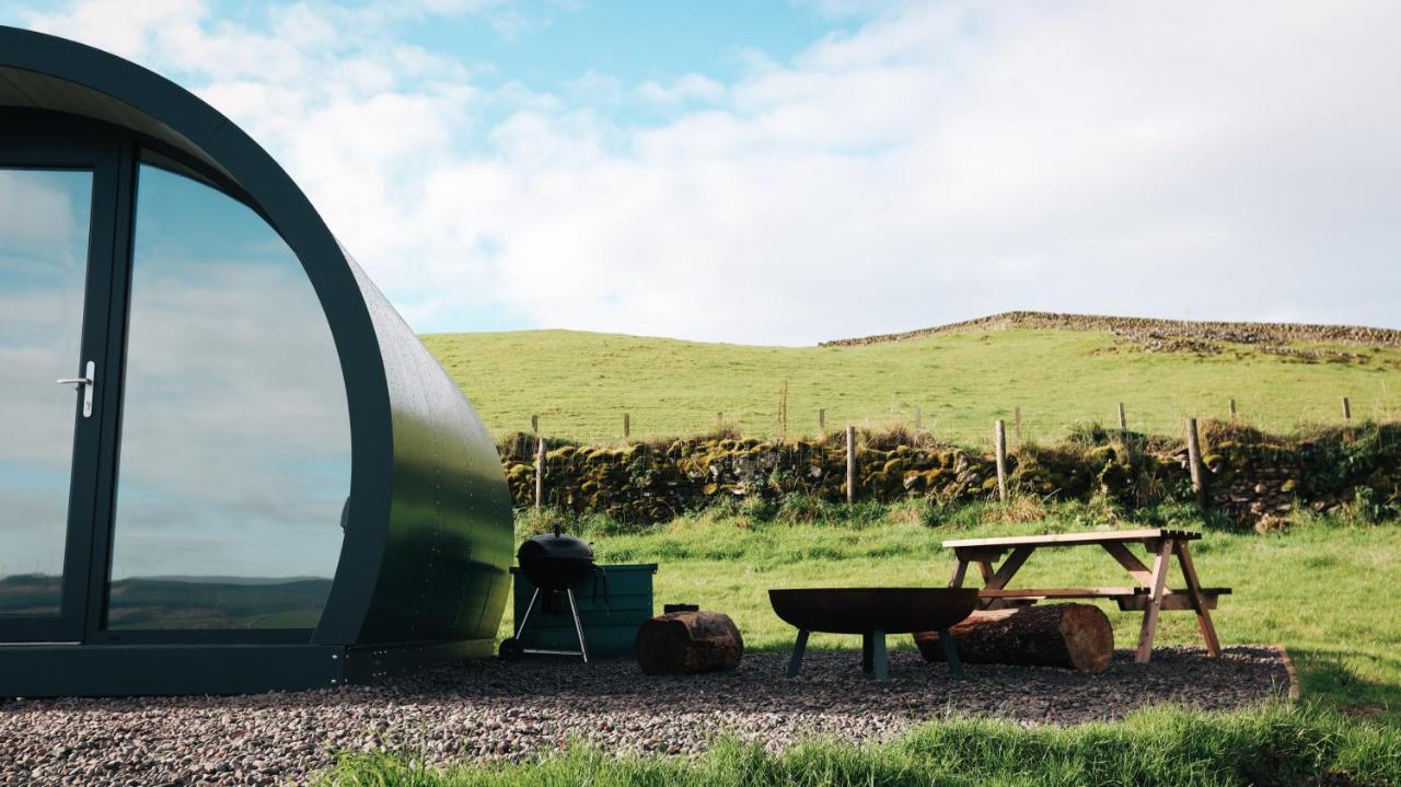 Further Space At Hillhead Farm Luxury Glamping Pods, Dumfries, Scotland מראה חיצוני תמונה